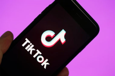TikTok in India: Users Go Crazy at Workplaces Too!