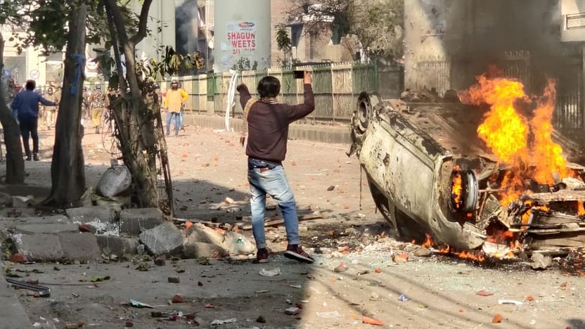 Delhi in Violence