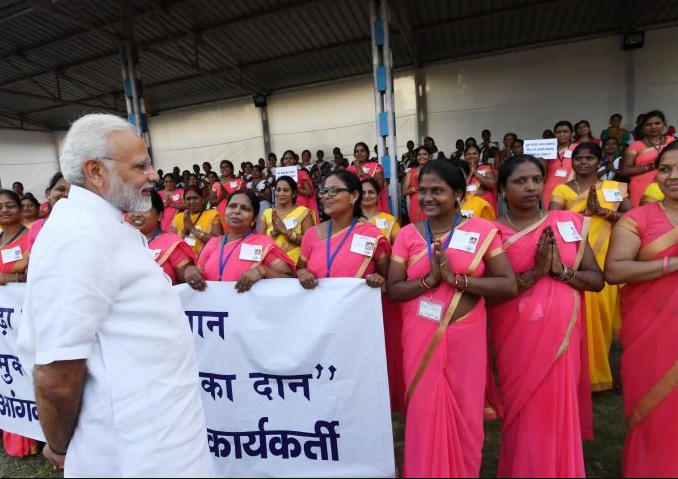 Female Healthworkers Take Lead in India